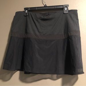 Athleta  Upbeat Tennis Golf Preppy Skort Size Large